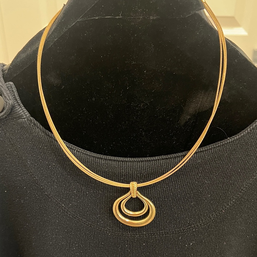 Gold Tone beautiful four wire Pendant Necklace - Women